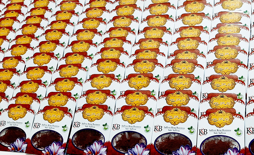 خرده فروشی زعفران در بسته بندی1 گرمی